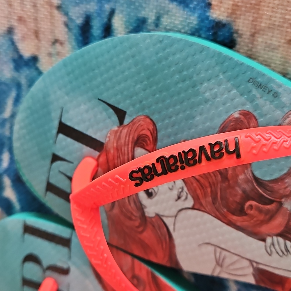Havaianas Disney Ariel Flip Flops Size 7/8 - Picture 11 of 16